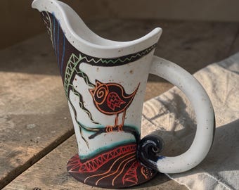 Jarra de cerámica artesanal con pájaro folclórico – Jarra de cerámica escultural – Jarrón decorativo pequeño