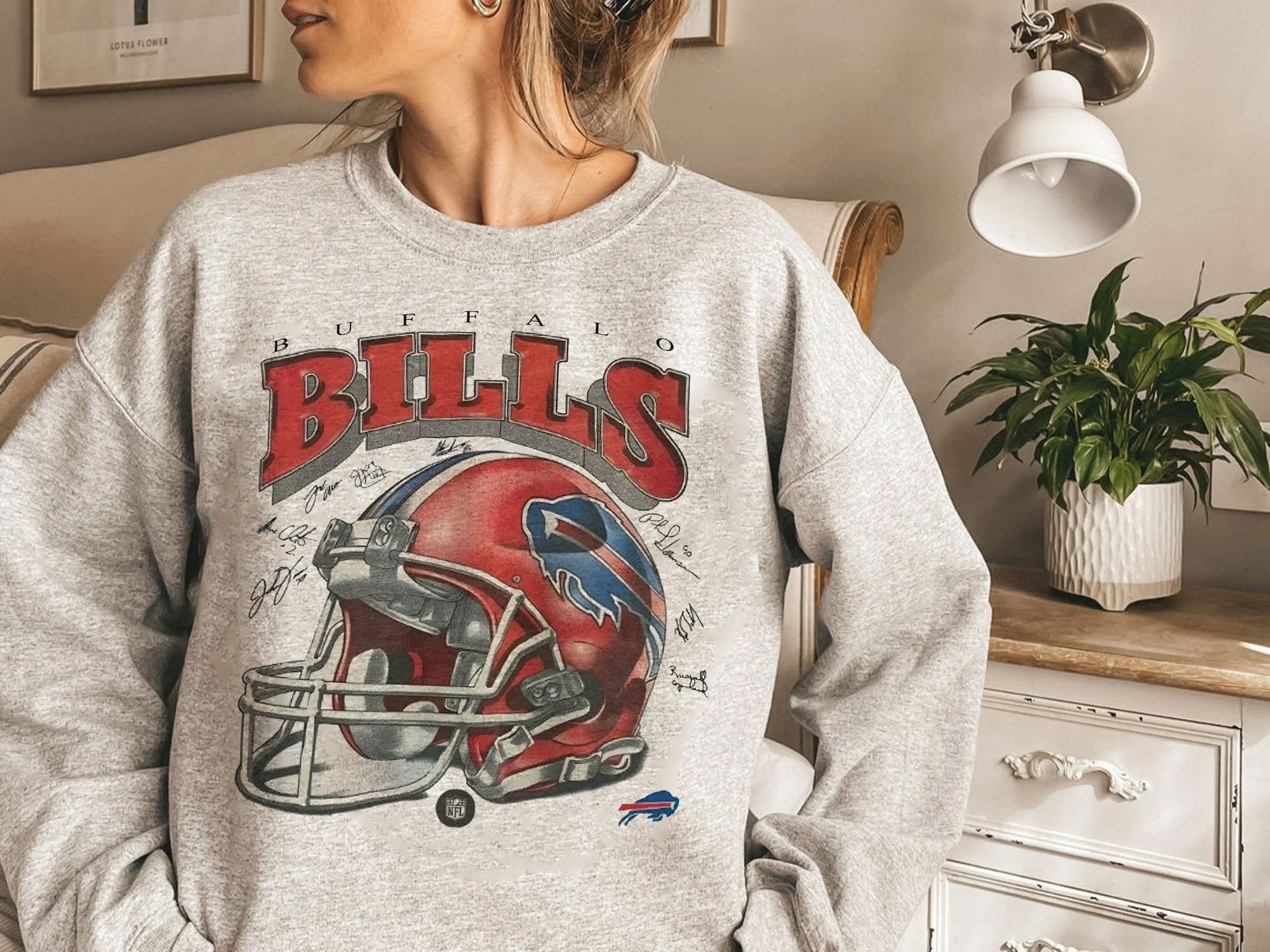 Vintage 90s Buffalo Football Crewneck Sweatshirt, Retro Football T-shirt,  Men's Women's Unisex Apparel, Gameday Hoodie, Football Gifts
