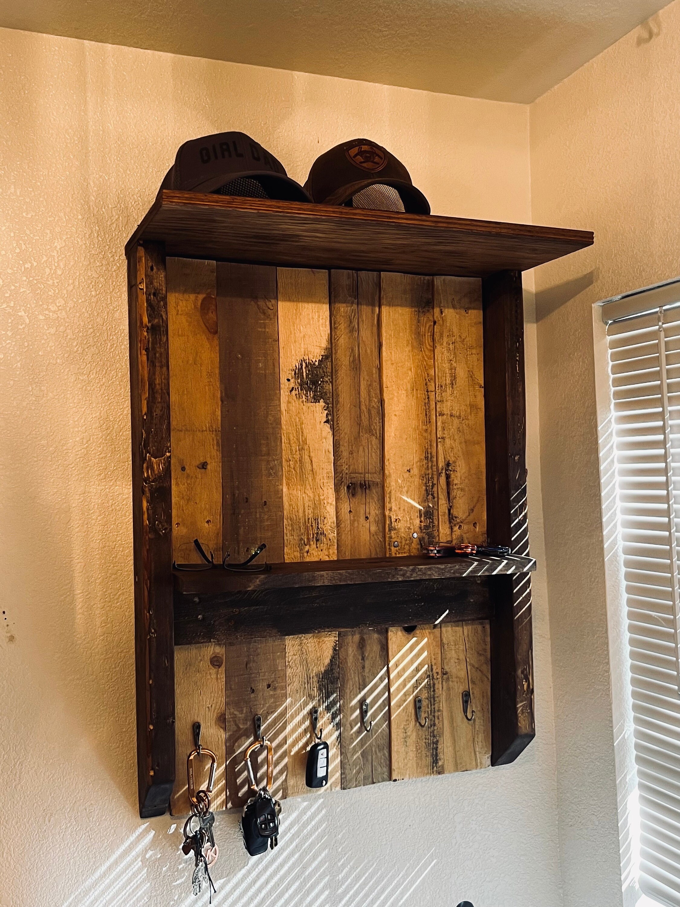 Pallet Wood Hat Rack Etsy