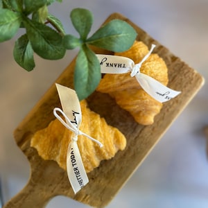 Croissant candle