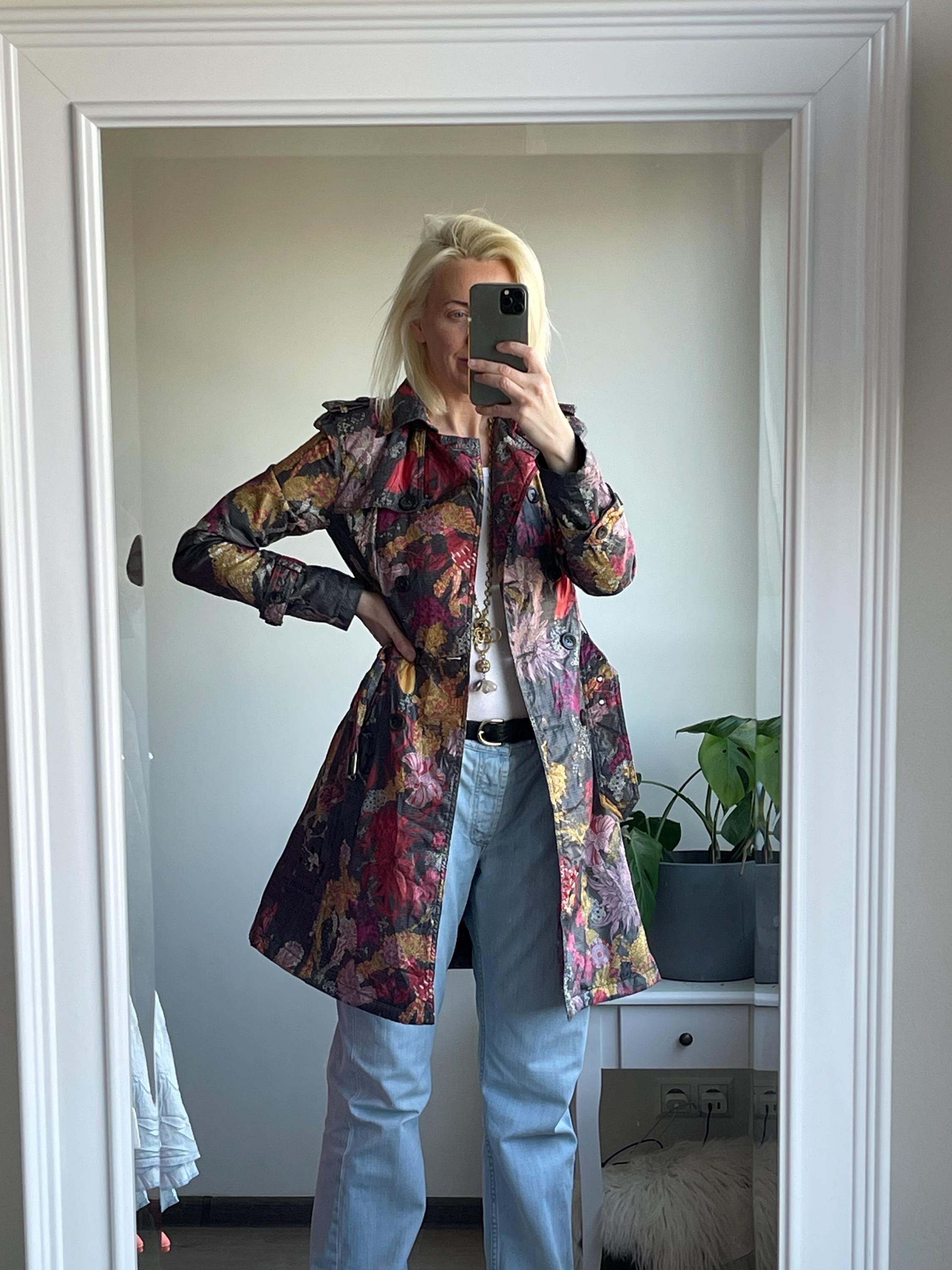 ジャケット・アウター john galliano newspaper skinny trench John Galliano Newspaper Jacket - Etsy