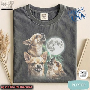 Chihuahua Howling to the Moon Comfort Colors® Shirt, 90s Retro Animal Graphic Tee, Chihuahua Mom Gift, Full Moon Animals Tee, Silly Dog Tee