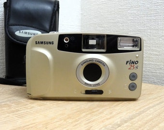 Samsung Fino 25S Film 35mm Camera + Leather Case