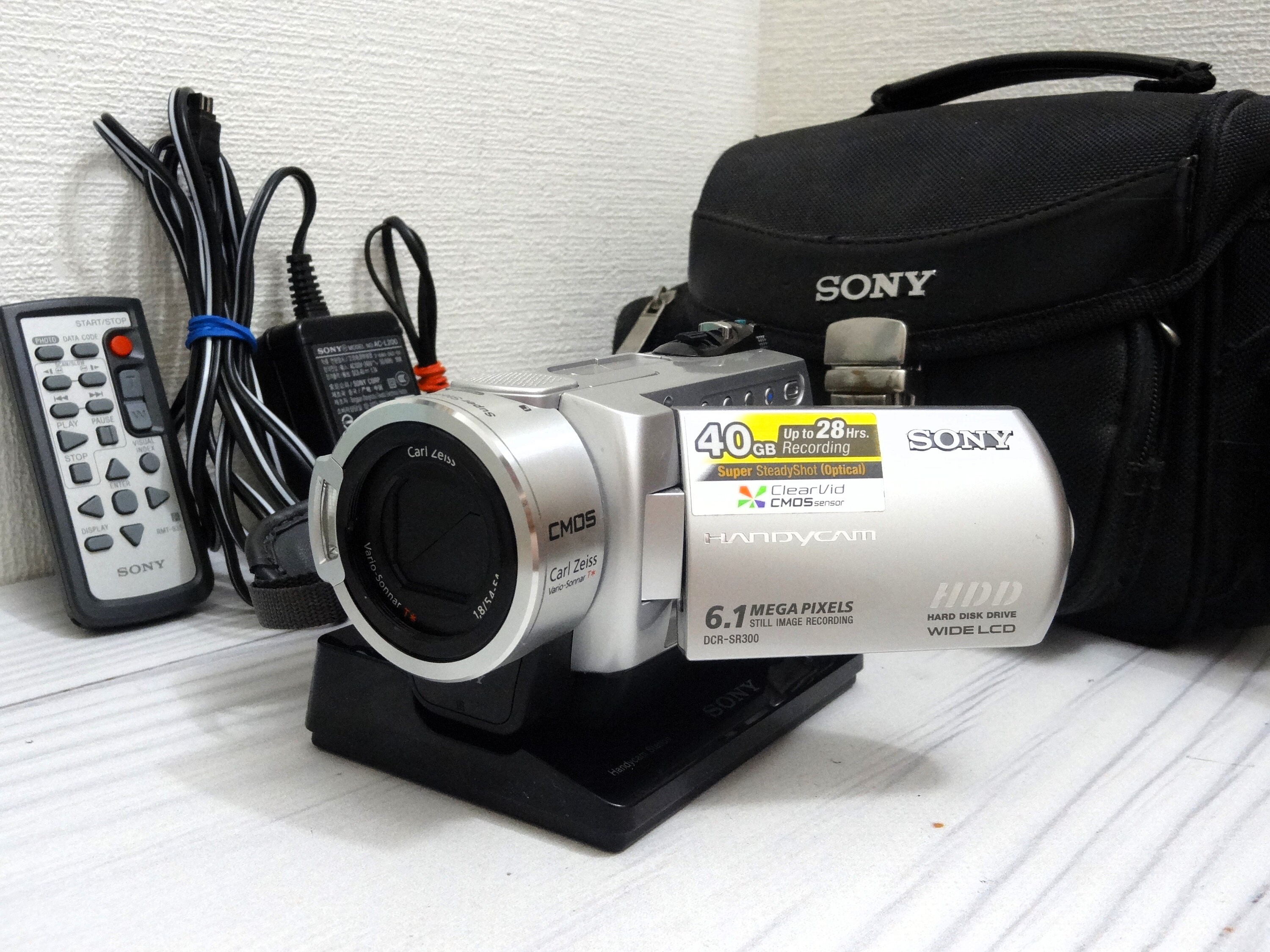 SONY デジタルビデオカメラ ハンディカム DCR-SR300 ソニー Amazon.co.jp: SONY Handycam デジタルビデオカメラレコーダー