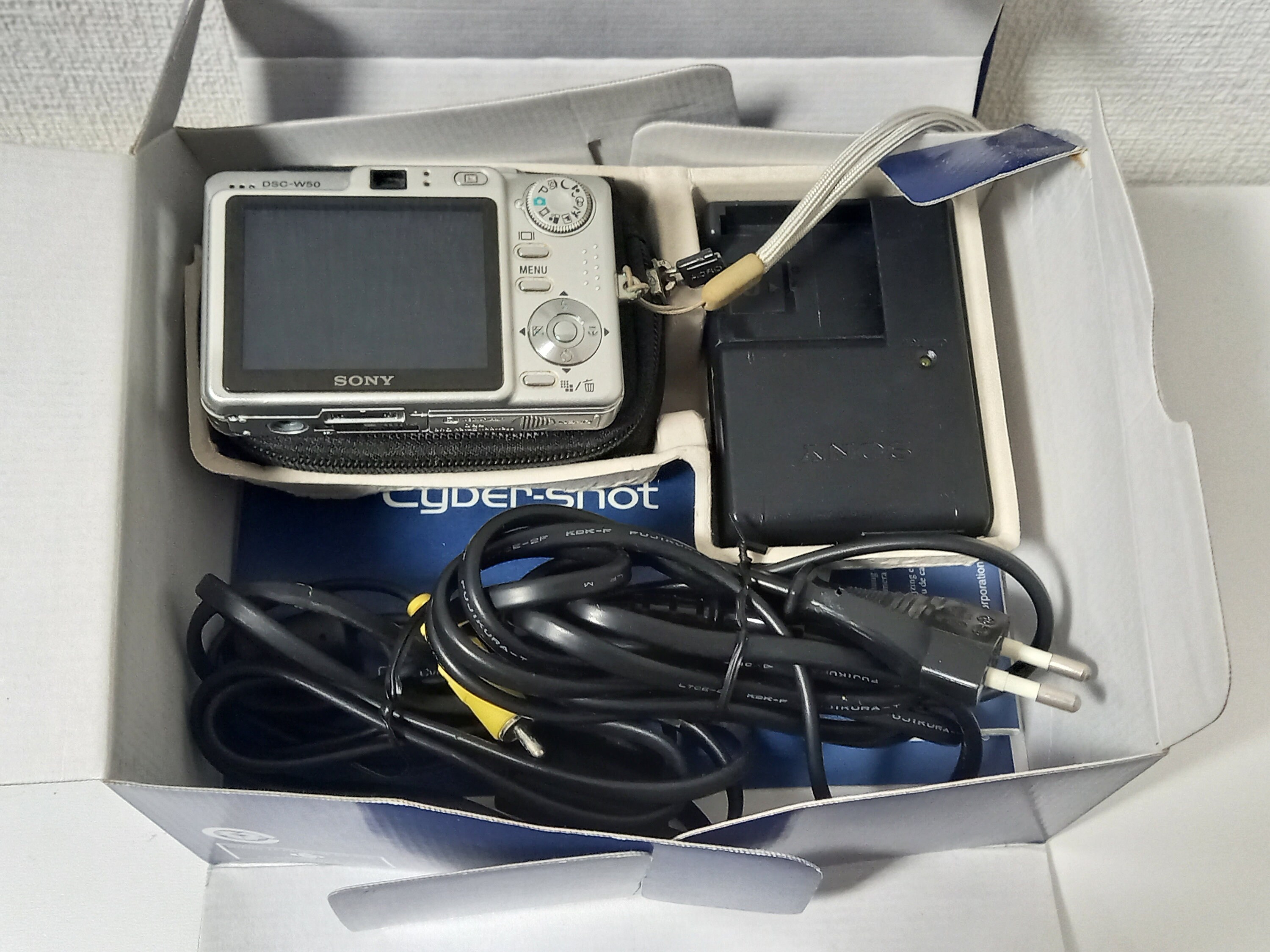 Sony Cyber-shot DSC-W50 6.0MP Digital Camera Silver - Etsy