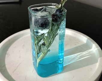 KUBIK DRINKING GLASS 2-PACK, 4-PACK, Gift, Drinking glass for iced coffee, matcha, lemonade, milkshake, smoothie, juice, cocktail. Dishwasher safe.