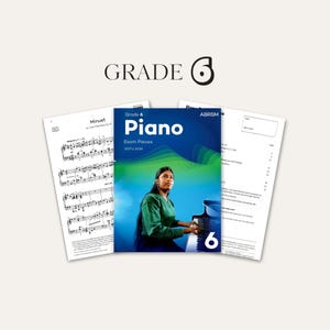 Puede incluir: Una portada de libro ABRSM Piano Exam Pieces 2027 & 2028 de grado 6 con una persona tocando el piano sobre un fondo azul, flanqueada por dos páginas de partituras blancas. El texto dice Grade 6, Piano, Exam Pieces, 2027 & 2028 y ABRSM.