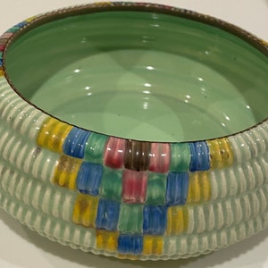 Clarice Cliff Bizarre Serving Bowl in Rare Raffia Indiana hand painted pattern