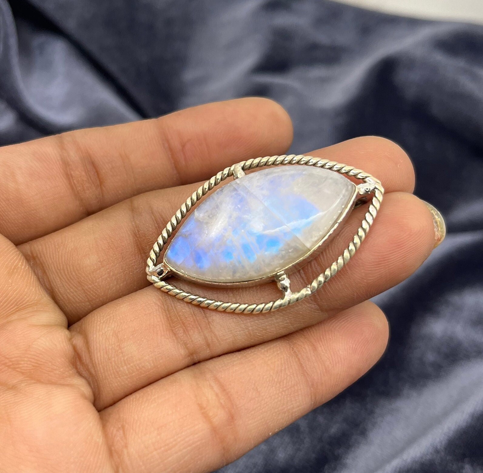 ムーンストーン シルバー ブローチ 925 スターリングシルバー