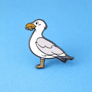 Emaille pin zeemeeuw | Vogelbadge, zilvermeeuwbroche, cadeau aan zee