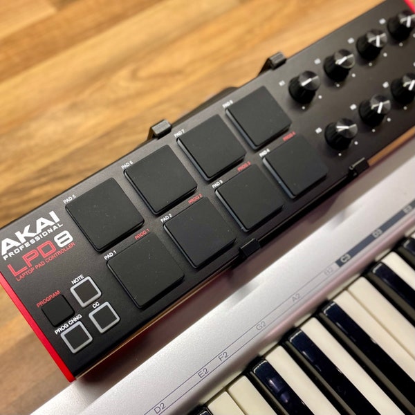 Akai LPD8 mount for Nord Stage keyboard