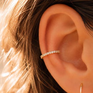 Oormanchet - roségouden oor manchetoorbel - geen piercing clip op manchet - effen CZ oor manchet - manchetoorbellen - diamanten manchetoorbel