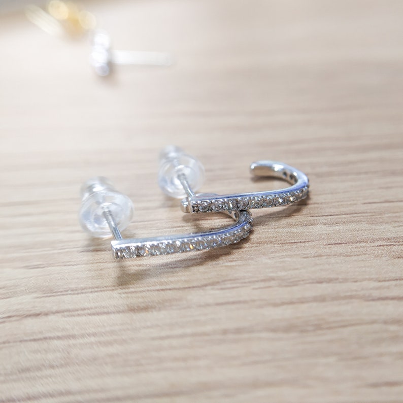 Boucles d'oreilles porte-jarretelles Boucles d'oreilles porte-jarretelles Boucles d'oreilles diamant CZ Boucles d'oreilles en cristal et diamants en argent sterling Boucles d'oreilles J image 9