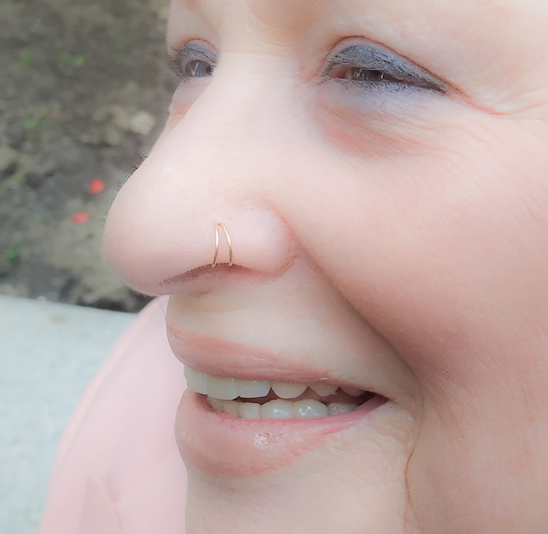 Chirurgisch Stalen Neusring Met Zirkonia Goud – AllOver