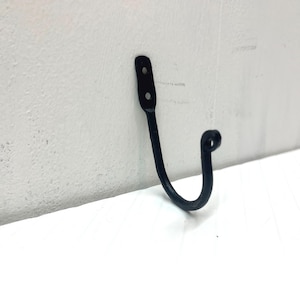 黒の錬鉄製フック – カーテン、洋服などに最適な素朴な壁掛けフック