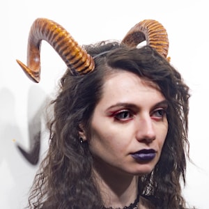 Ram Horns, Horns Headband, Twisted Ram Horns Headpiece for Halloween, Demon Horns, Realistic Fantasy Cosplay Horns