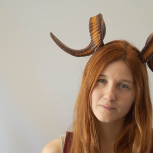Demon Horns Headband, Twisted Ram Horns Headpiece for Halloween or Photoshoot, Realistic Fantasy Cosplay Horns