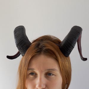 Ram Horns, Horns Headband, Twisted Ram Horns Headpiece for Halloween or Photoshoot, Realistic Fantasy Cosplay Horns