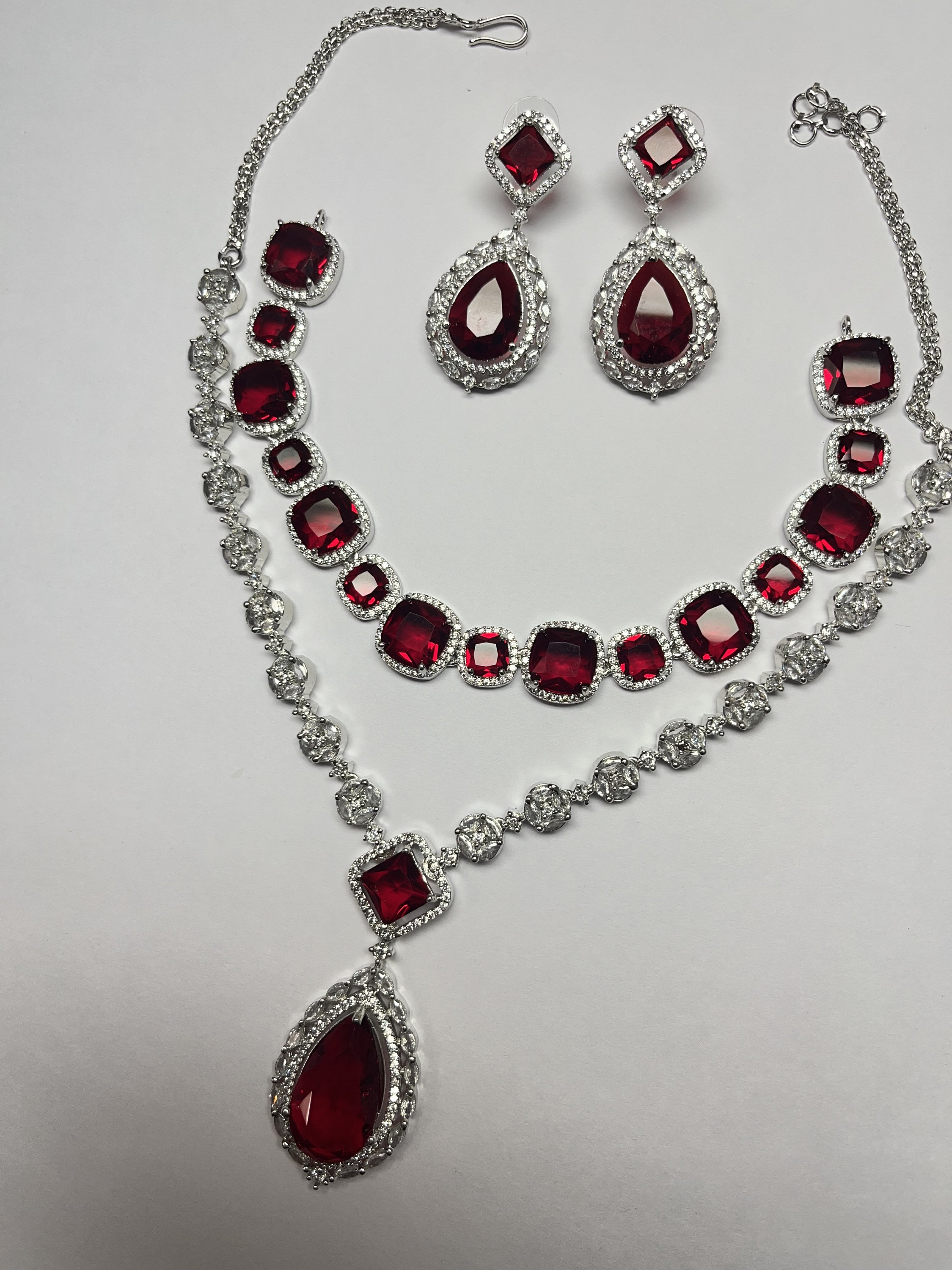 アクセサリー DIFFERENT NECKLACE PREMIUM CZ American Diamond Premium Quality Necklace 2 Set Combo Red