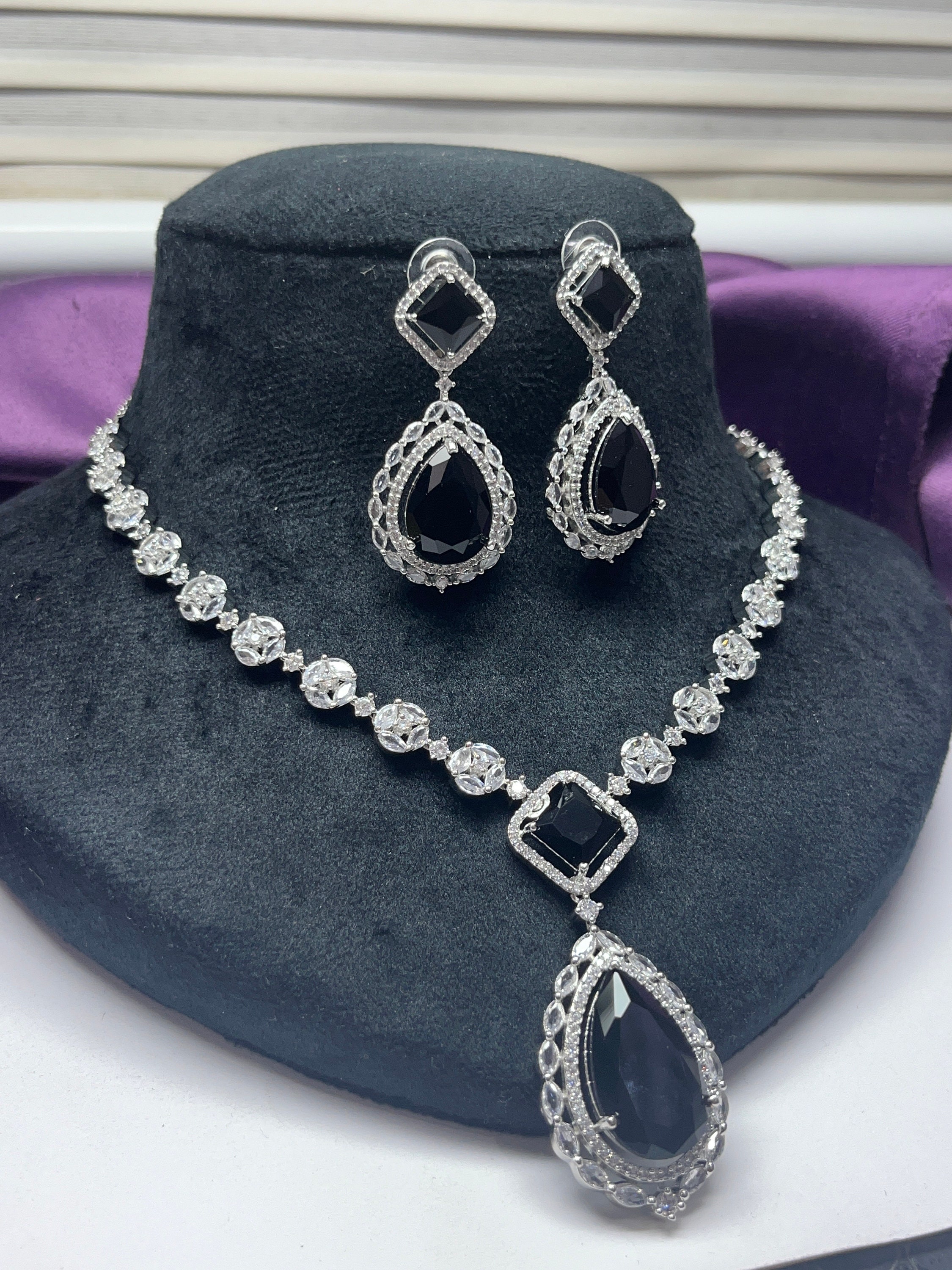 MANISHA Black CZ Pendant Necklace Earring Set | Teardrop Fashion
