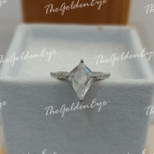2.40 CT White Kite Cut Diamond Engagement Ring in 935 Argentium Silver,Kite Engagement Ring,Gift For Women,Anniversary Ring,Art Deco Ring