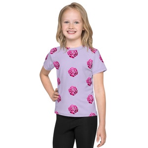 ピンクのバラのキッズシャツ | ピンクのクルーネックTシャツ | バラ柄Tシャツ | 女の子用ローズシャツ サイズ2T～サイズ7