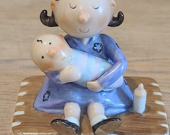 Vintage 1981 Joan Berg Victor Porcelain Figurine "Everyone Needs A Mother" Aldon