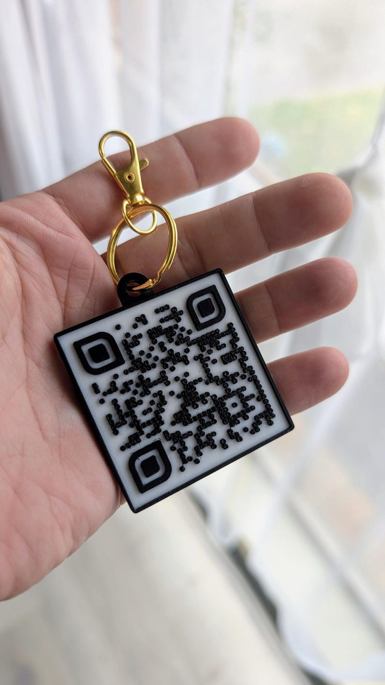 Custom QR Code Keychain | 3D Printed PLA, Personalized Keyring - Etsy