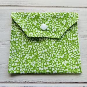 Period Pouch - Sanitary Pad Purse - Green & White Floral Flower Pattern