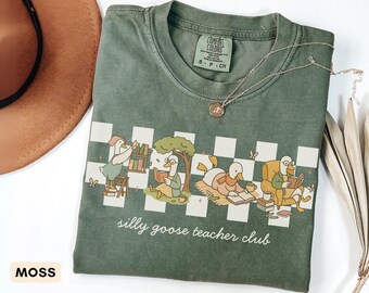Comfort Colors Goose Teacher Club T-Shirt, Retro Back To School Tee