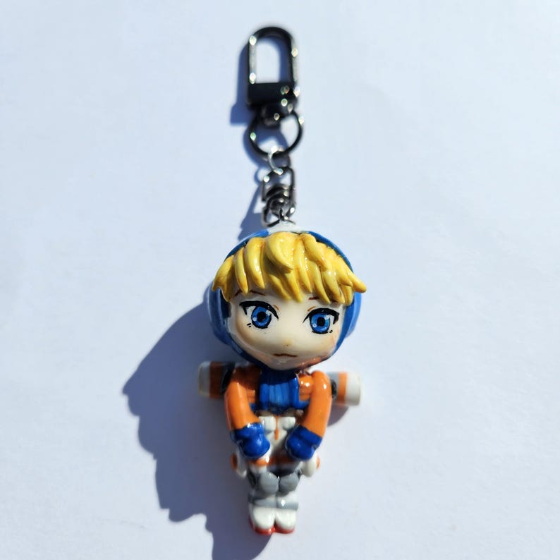 Handmade Apex Legends Mini Figure Polymer Clay Character Keychain Bag Accessory Customizable Charm Gift for Gamers Video Game Gun Charm Wattson
