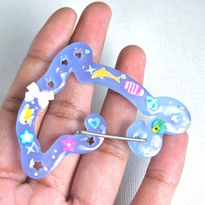 Frutiger Areo Dolphin Themed Carabiner Keychain Holder for Women Fun Water Animal Themed Accessory Key Holder Cute Sea Purse Accessories Ocean charms