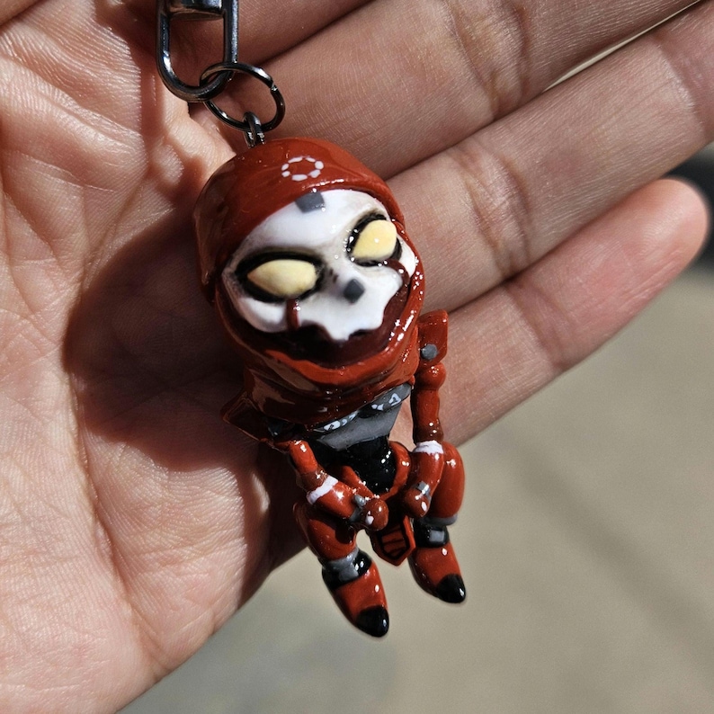 Handmade Apex Legends Mini Figure Polymer Clay Character Keychain Bag Accessory Customizable Charm Gift for Gamers Video Game Gun Charm Revenant