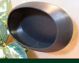 Rounded Crested Gecko Hide, Oval Suction Ledge for Reptile, Vivarium Climbing Spot Decor, Accessory for Jumping Spider, Tarantula or Frog