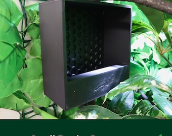 Reptile Insect Feeder For Crested, Gargoyle & Leopard Gecko or Chameleon, Feeding Box Gift For Pet Lover, Wall Mounted or Freestanding