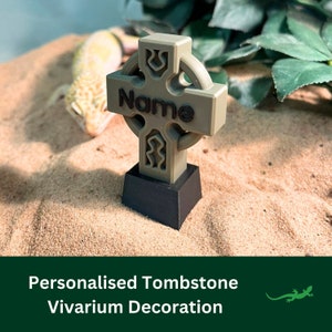 Personalised Name Sign, Halloween Decoration, Vivarium Accessory Gift, tombstone, Ornament for reptile lover, Gecko, Jumping Spider, Frog