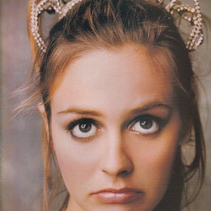 Original Vintage Mini Poster / Magazine Clipping - Alicia Silverstone (1999)