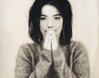 Mini poster vintage original / coupure de magazine - Bjork - Débuts
