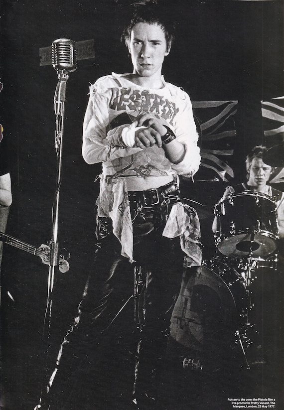 DennisMorrisSexPistols JohnnyRotten写真パネル Original Vintage Mini Poster / Magazine Clipping - Johnny Rotten