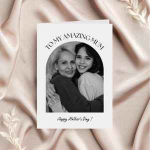 Tarjeta personalizada para el Día de la Madre: diseño minimalista moderno con foto, elegante tarjeta plegable, primer día de la madre, tarjeta para mamá, tarjeta con foto de cumpleaños