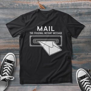 Camiseta de cartero, camiseta con el mensaje original en el buzón, camiseta de moda para entrega de cartero, el mejor regalo para trabajadores postales