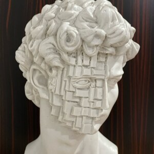 Mosaic David Statue, David Bust Statue, Bust, White and Gold Statue, Roman Sculpture Statues, Greek Bust, Man Bust, Halloween Gifts