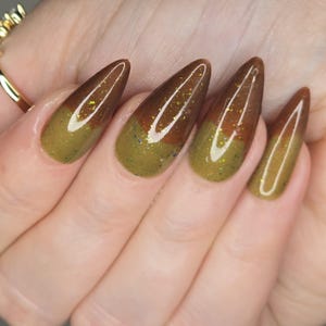 Woodland Bae Thermal Handmade Nail Polish