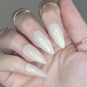 Handgemaakte White Lies and Sunshine-nagellak