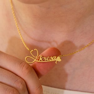 Custom Stethoscope Name Necklace, Personalized Stethoscope Name Necklace, Doctor Gift, Nurse Gift, Medical Student Graduation Gift for Her
