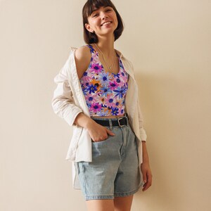 Crop Top, Floral Design Top, Womens Shirt, Womens Crop Top, Stylish Shirt, Gifts for her, Womens Clothing, Vibrant Colors, Plant Mom Gift
