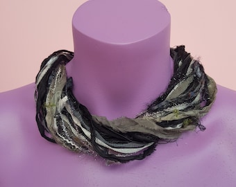 Silk Yarn Necklace in Grey and Black