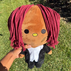 Peluche Hello Kitty Playboi Carti, produits dérivés Playboicarti, peluche du rappeur