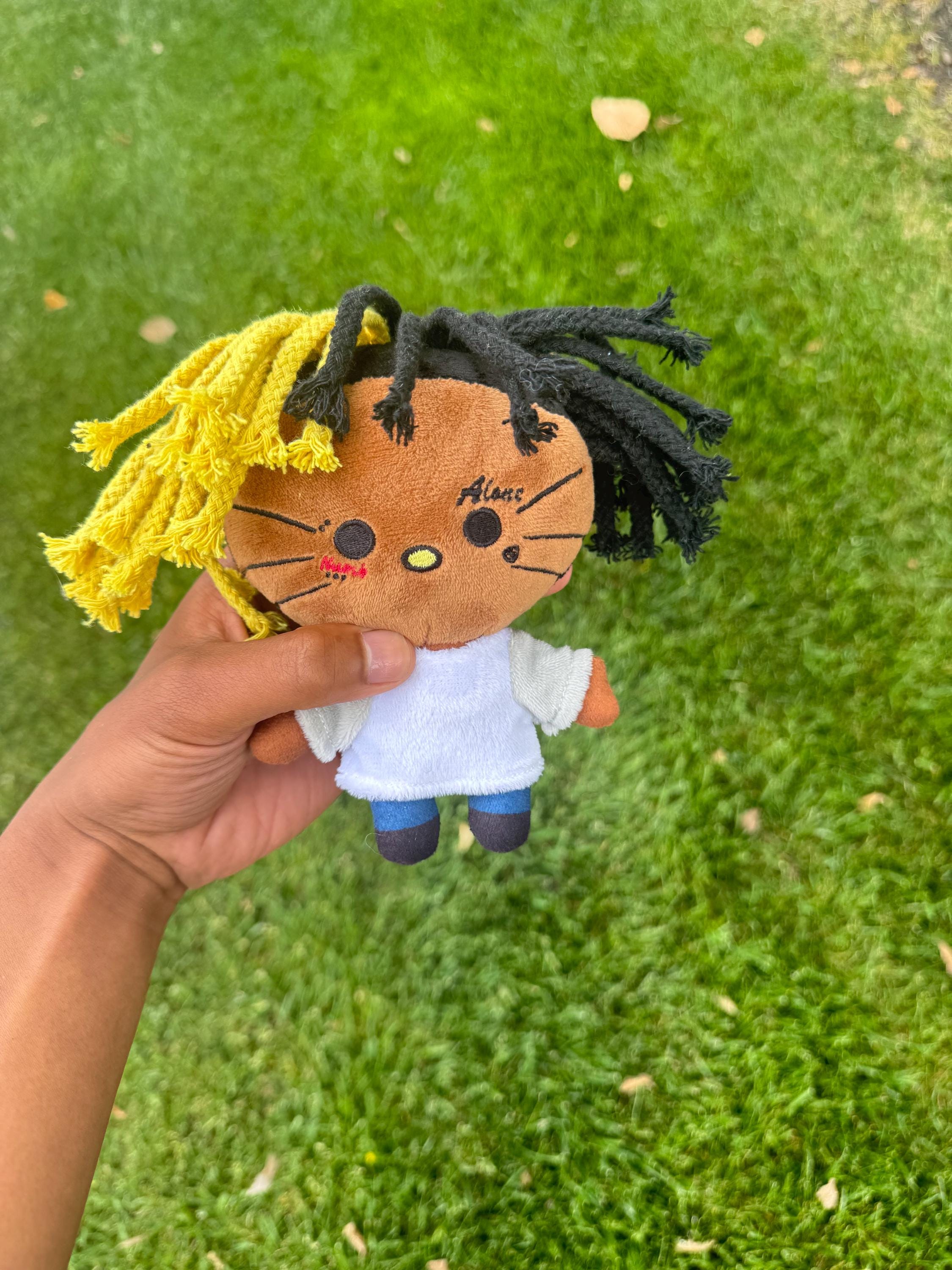 XXXTentacion ハローキティ ぬいぐるみ、XXX Tentacion サンリオ