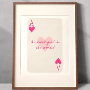 Glückspilz-syndrom Rosa Spielkarte Niedlicher digitaler Download, Wand-Kunstdruck, ästhetisches Wohnheim Schlafzimmer Dekor Poster, feminine Vibe Manifestation